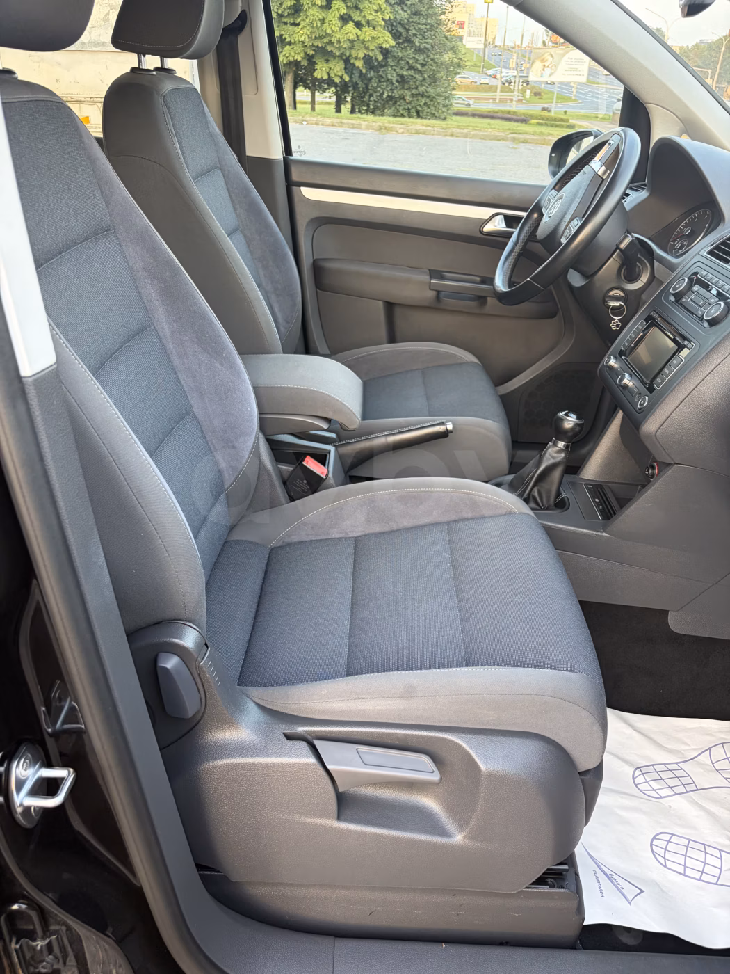 Volkswagen Touran фото 14