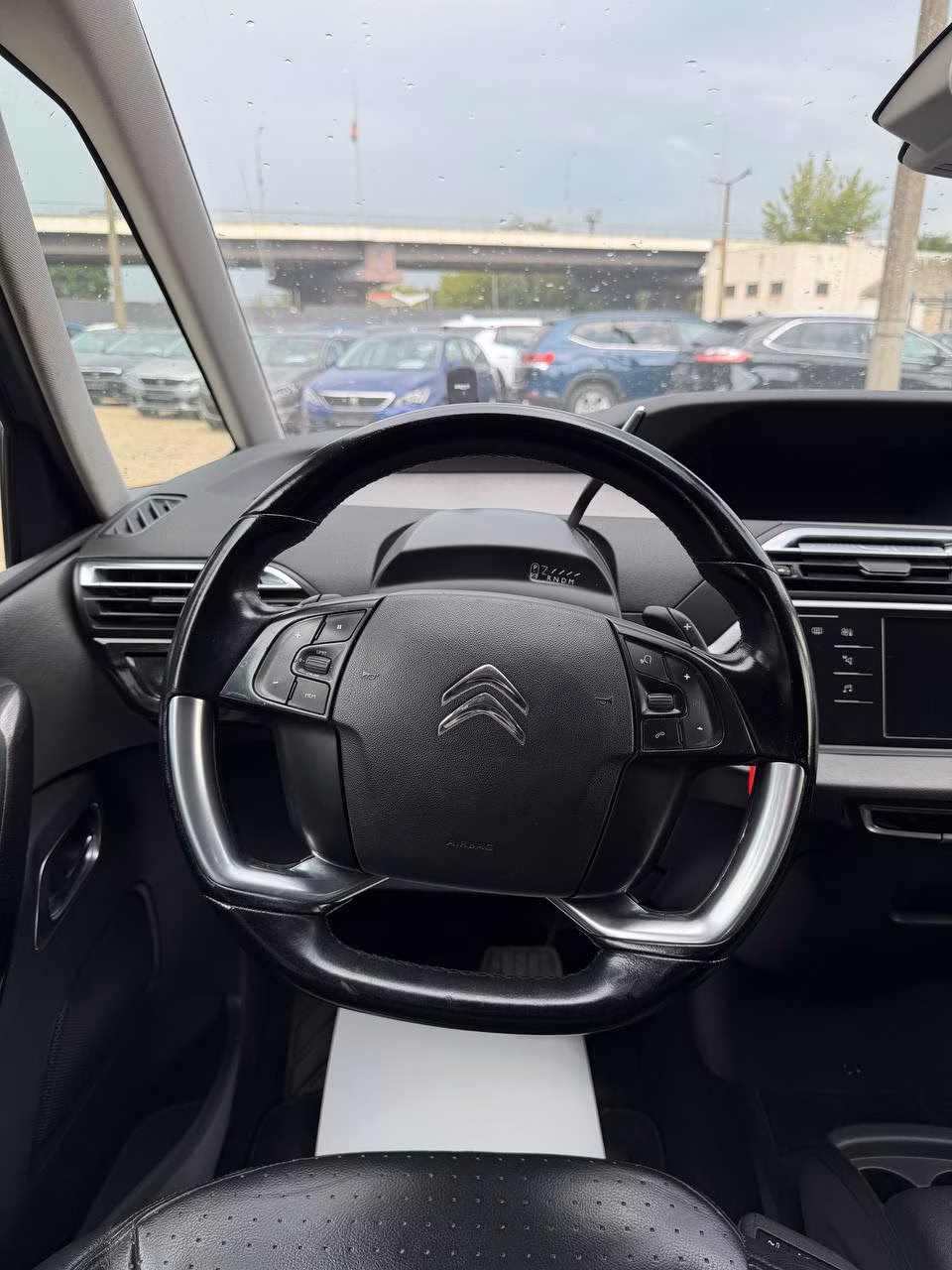 Citroen C4 Grand Picasso фото 14