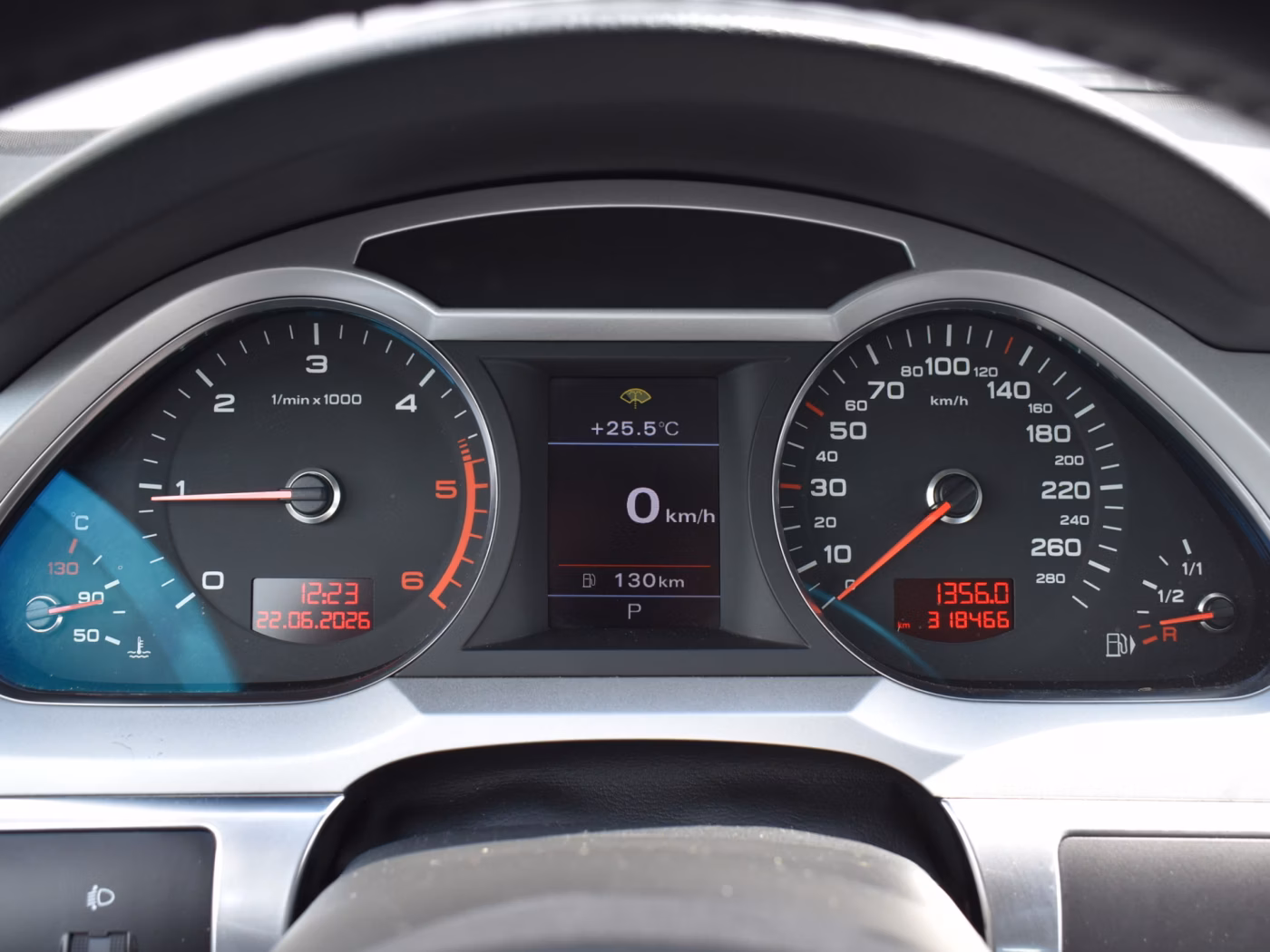 Audi A6 фото 17