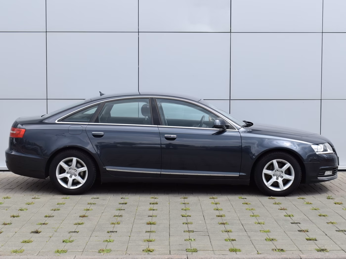 Audi A6 фото 4