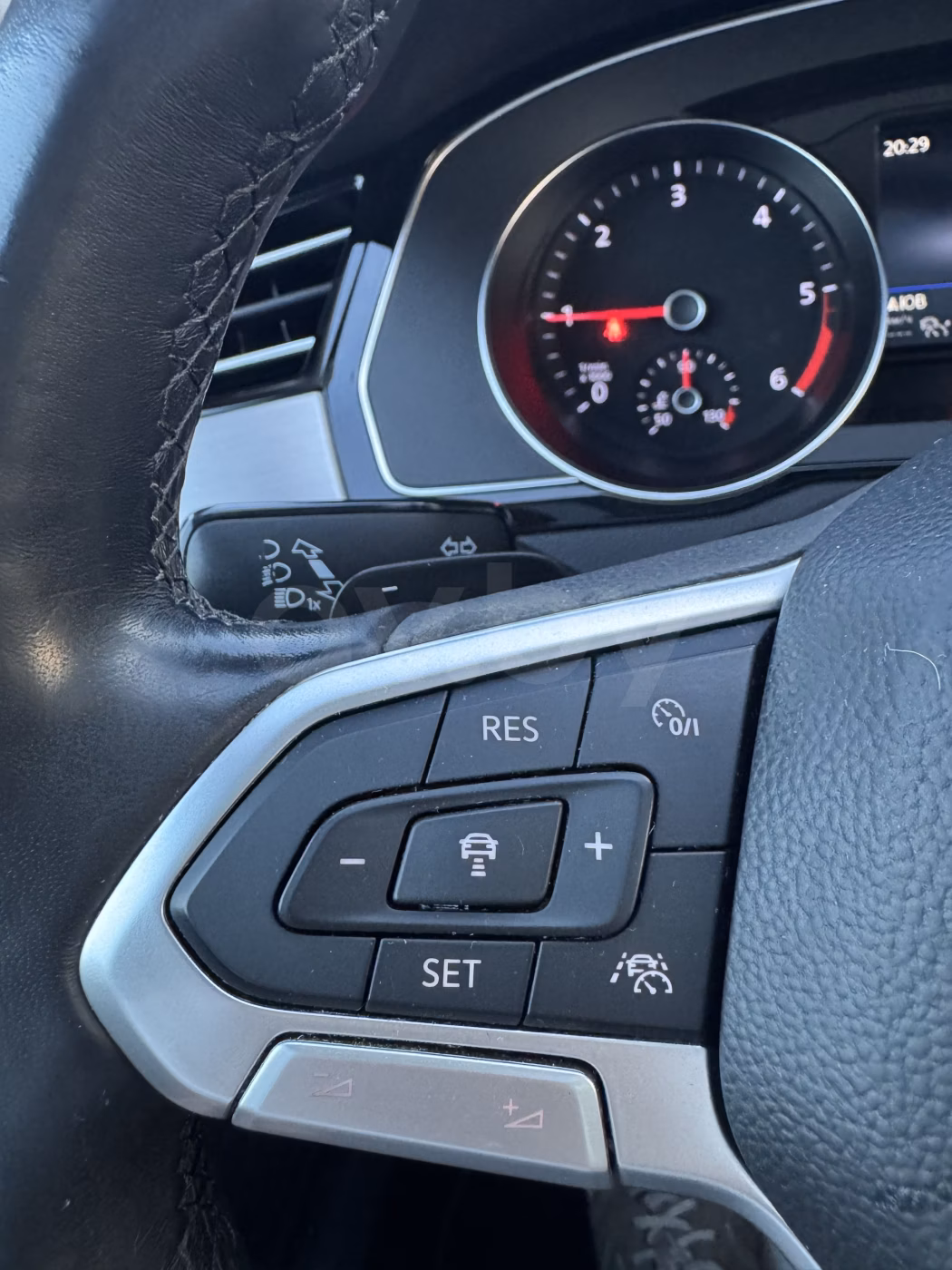 Volkswagen Passat фото 11