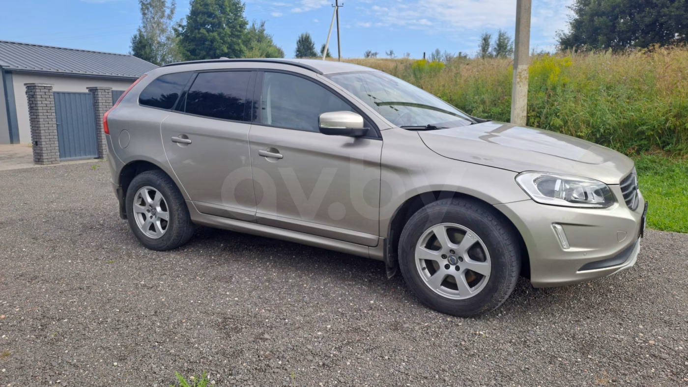Volvo XC60 фото 4