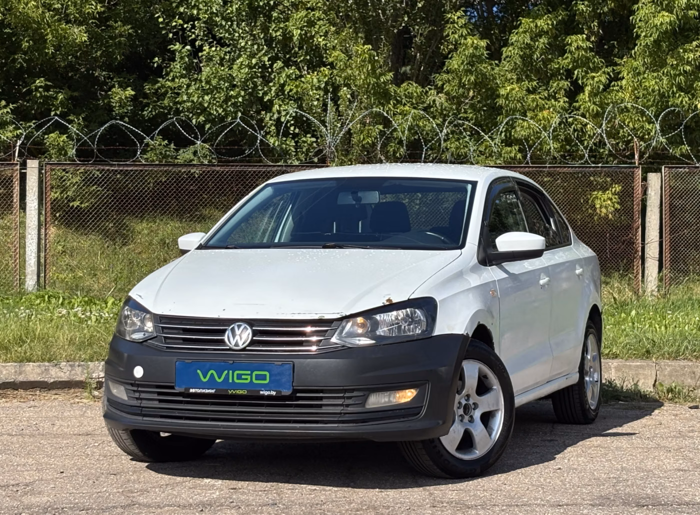 Volkswagen Polo Sedan