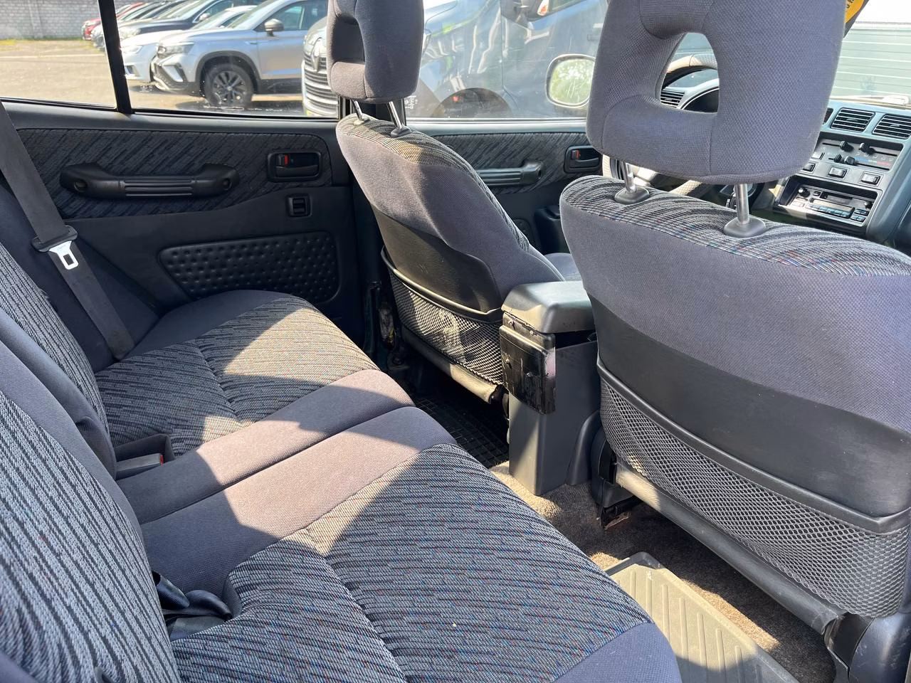 Toyota RAV4 фото 13
