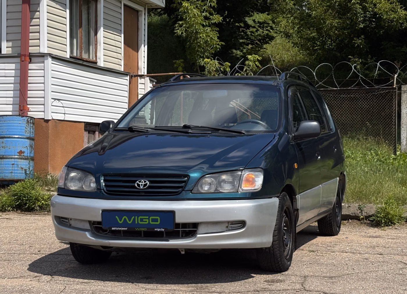 Toyota Picnic фото 4