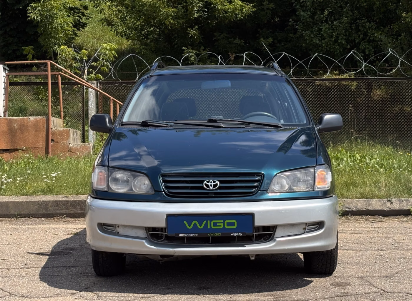 Toyota Picnic фото 3