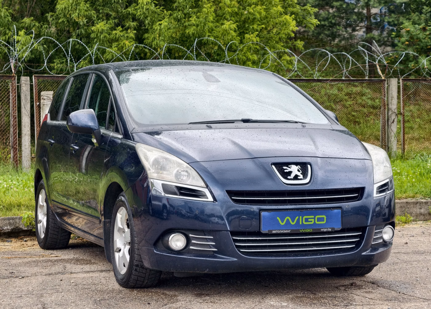 Peugeot 5008 фото 2