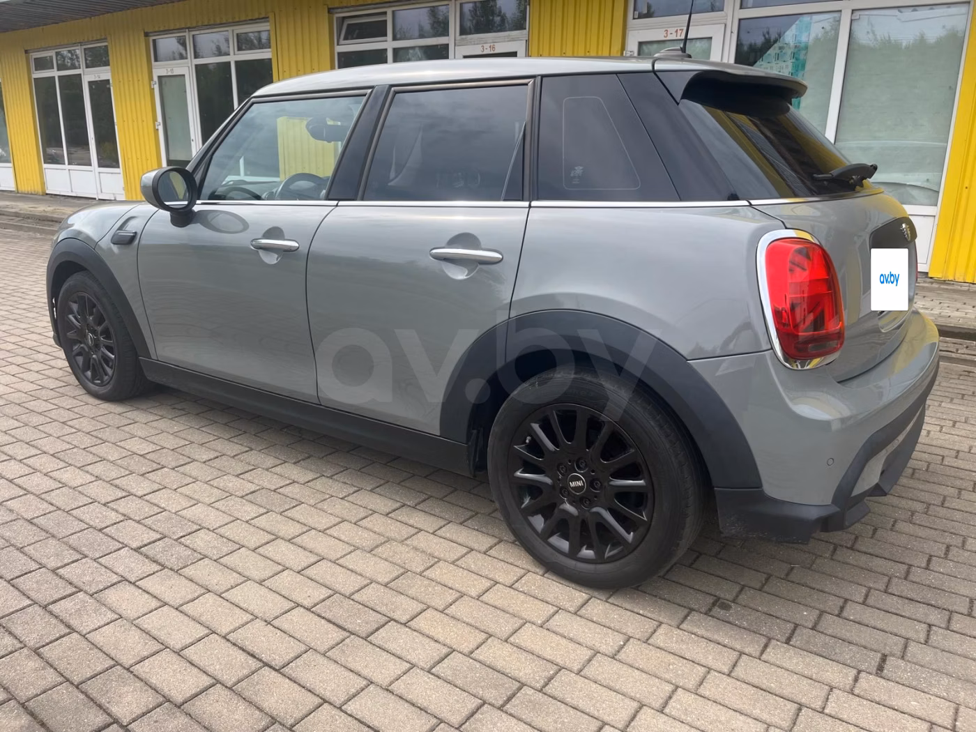 MINI Hatch фото 6