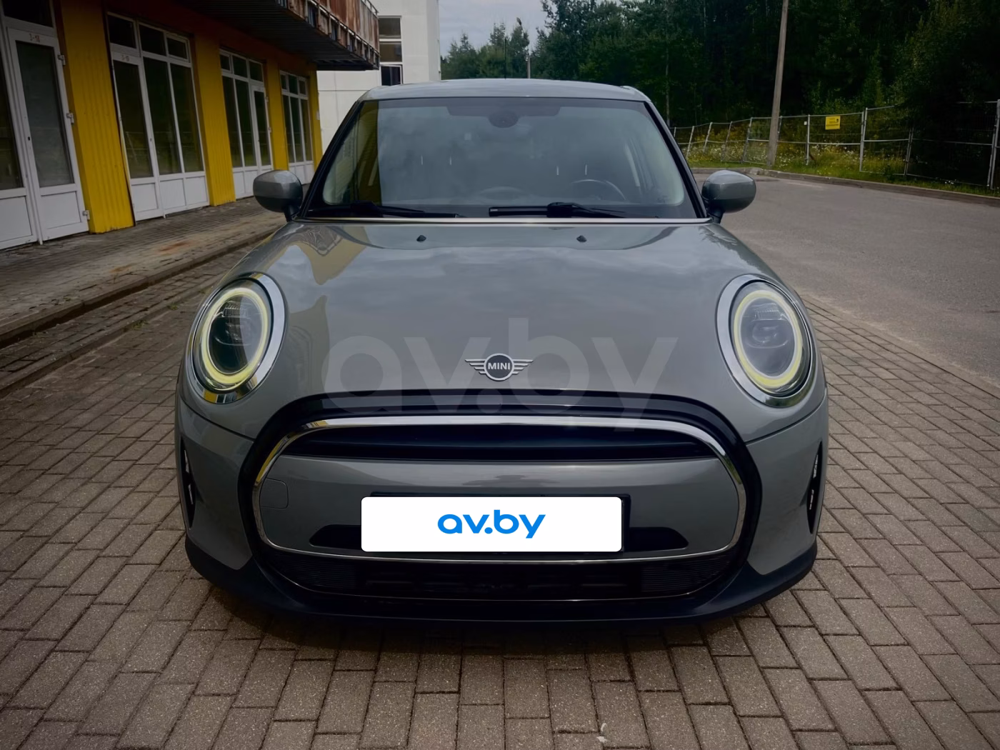 MINI Hatch фото 2
