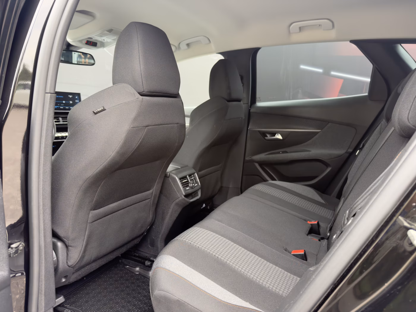 Peugeot 3008 фото 20