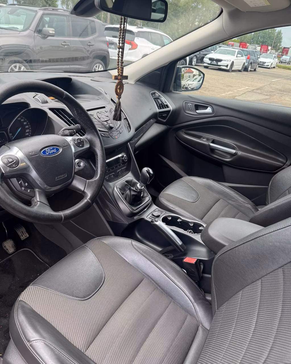 Ford Kuga фото 10