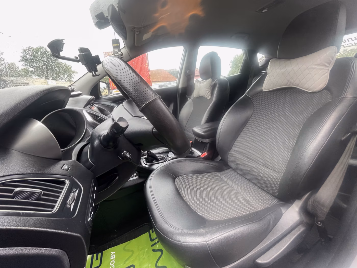 Hyundai ix35 фото 9