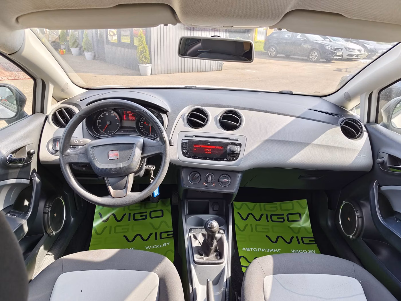 SEAT Ibiza фото 11
