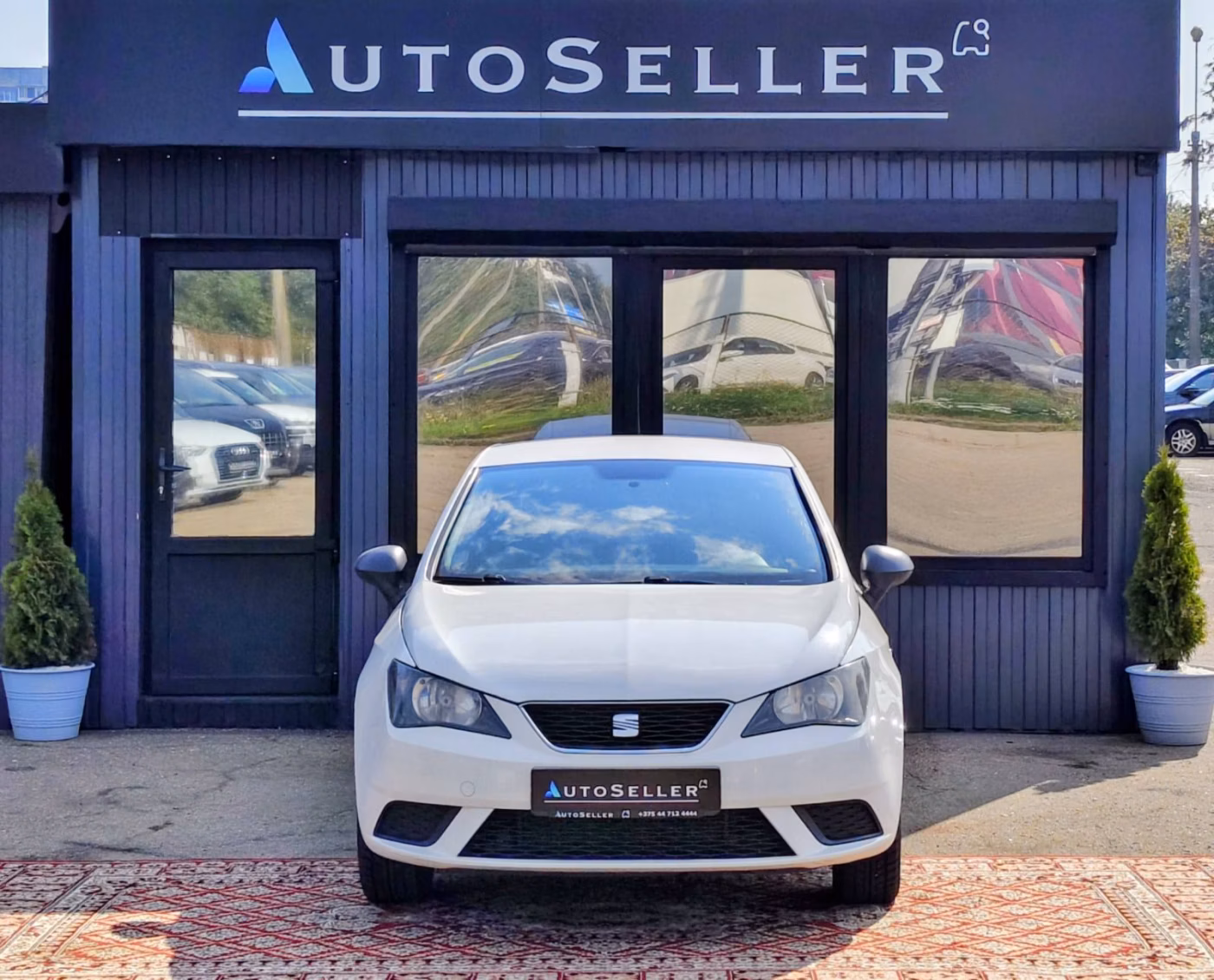 SEAT Ibiza фото 2