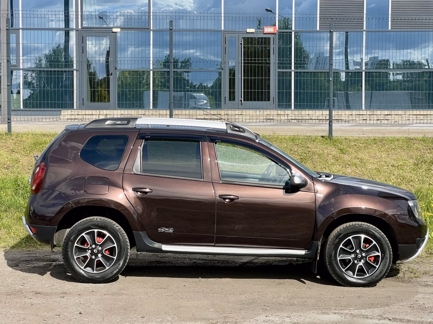 Renault Duster фото 10
