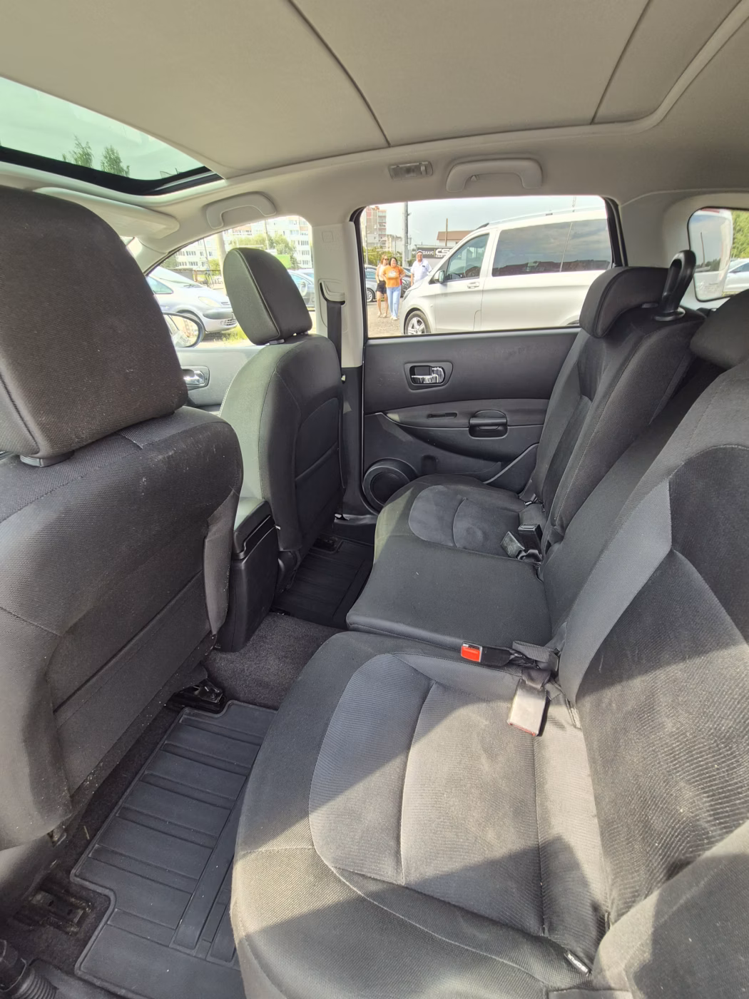 Nissan Qashqai+2 фото 14