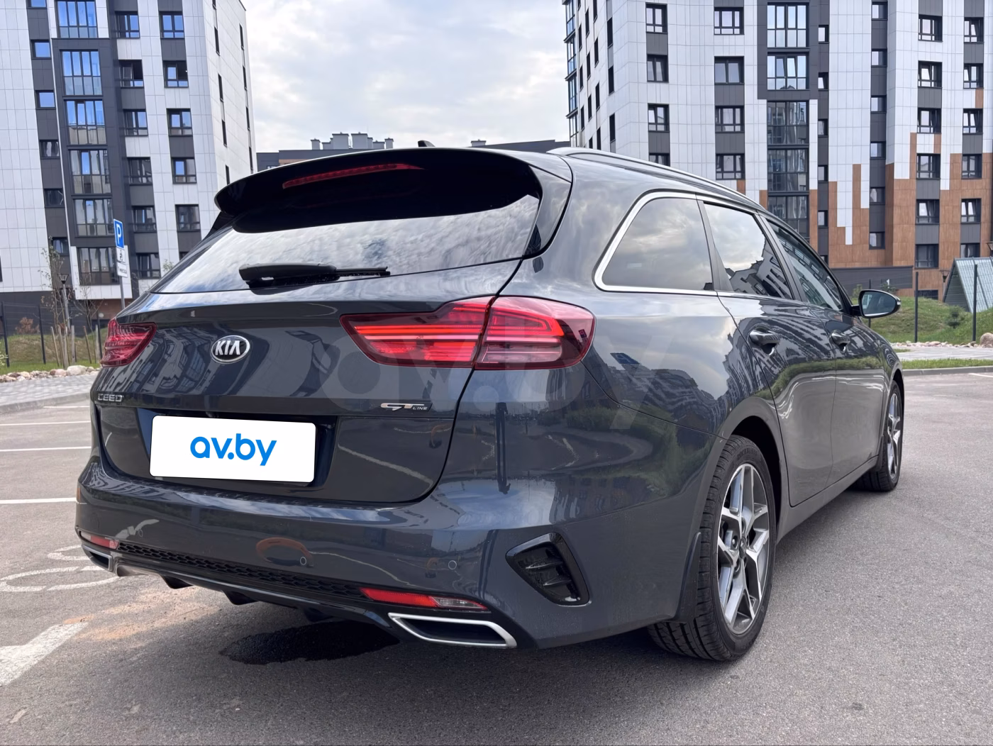 Kia Cee'd фото 9