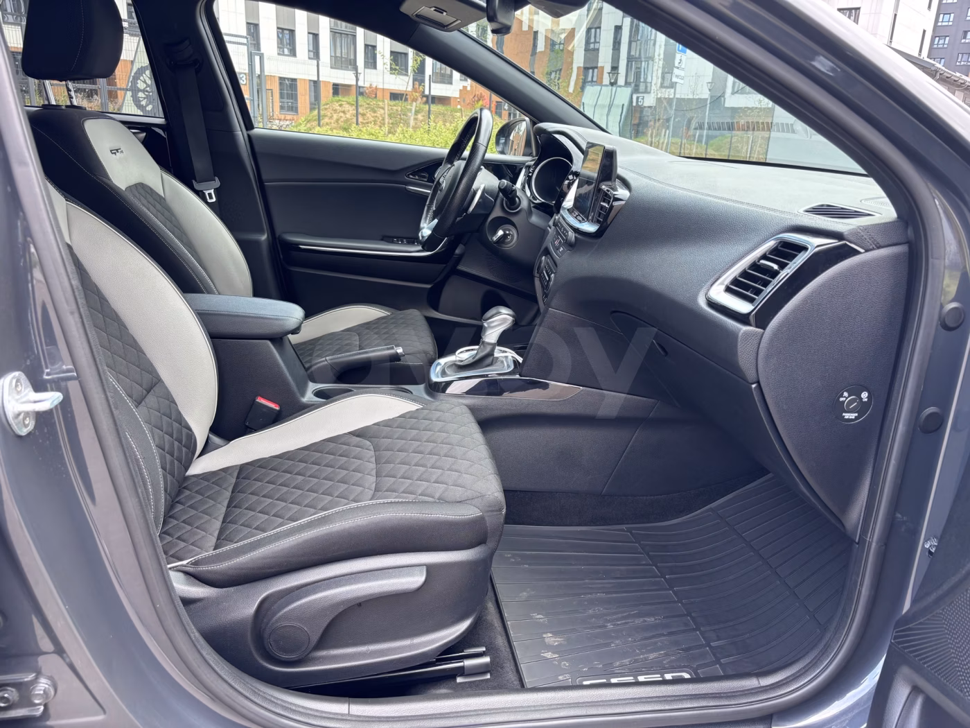 Kia Cee'd фото 15