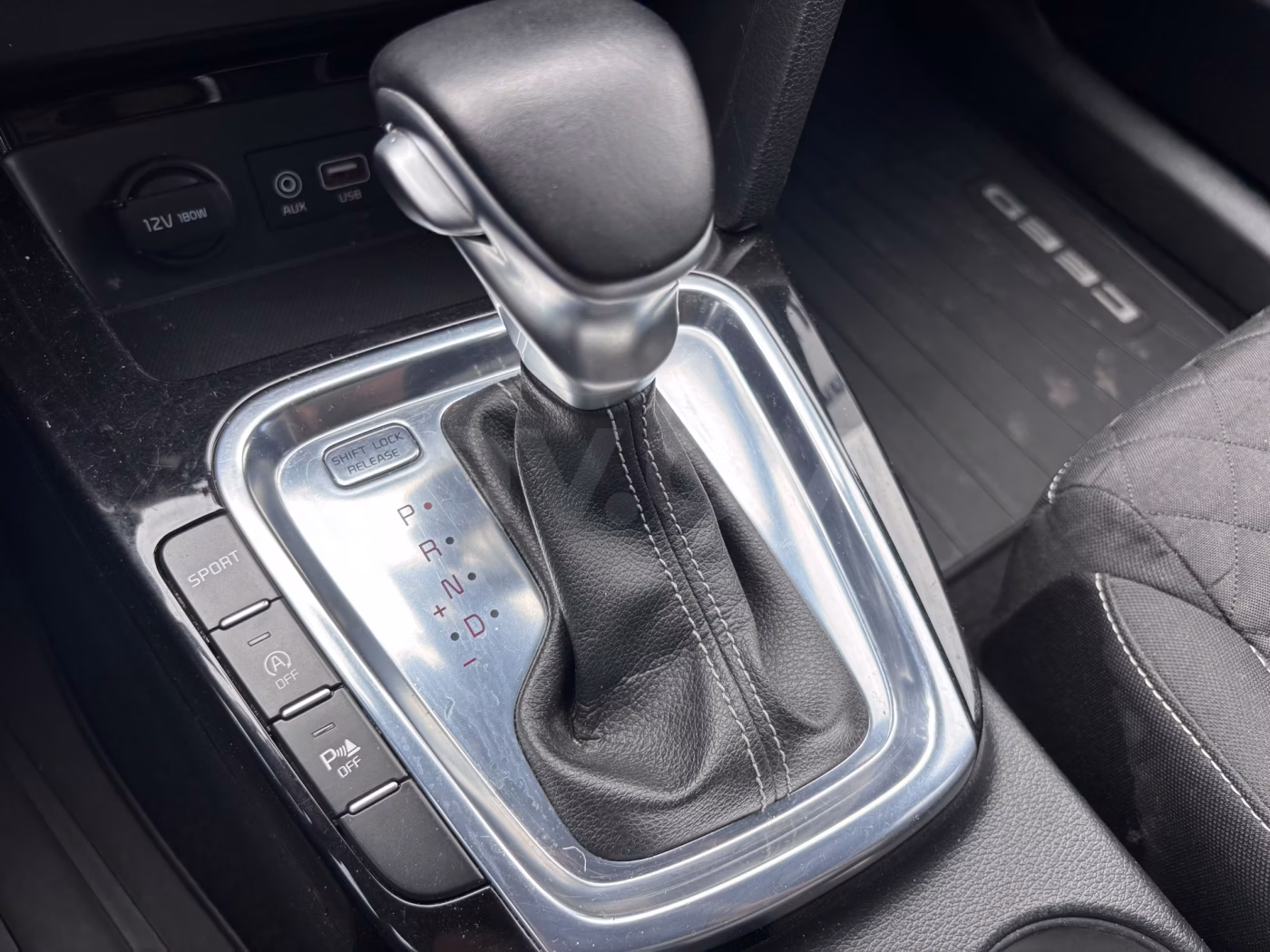 Kia Cee'd фото 23