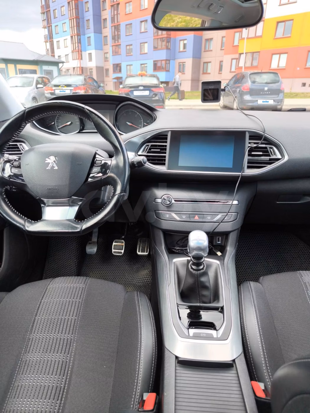 Peugeot 308 фото 7