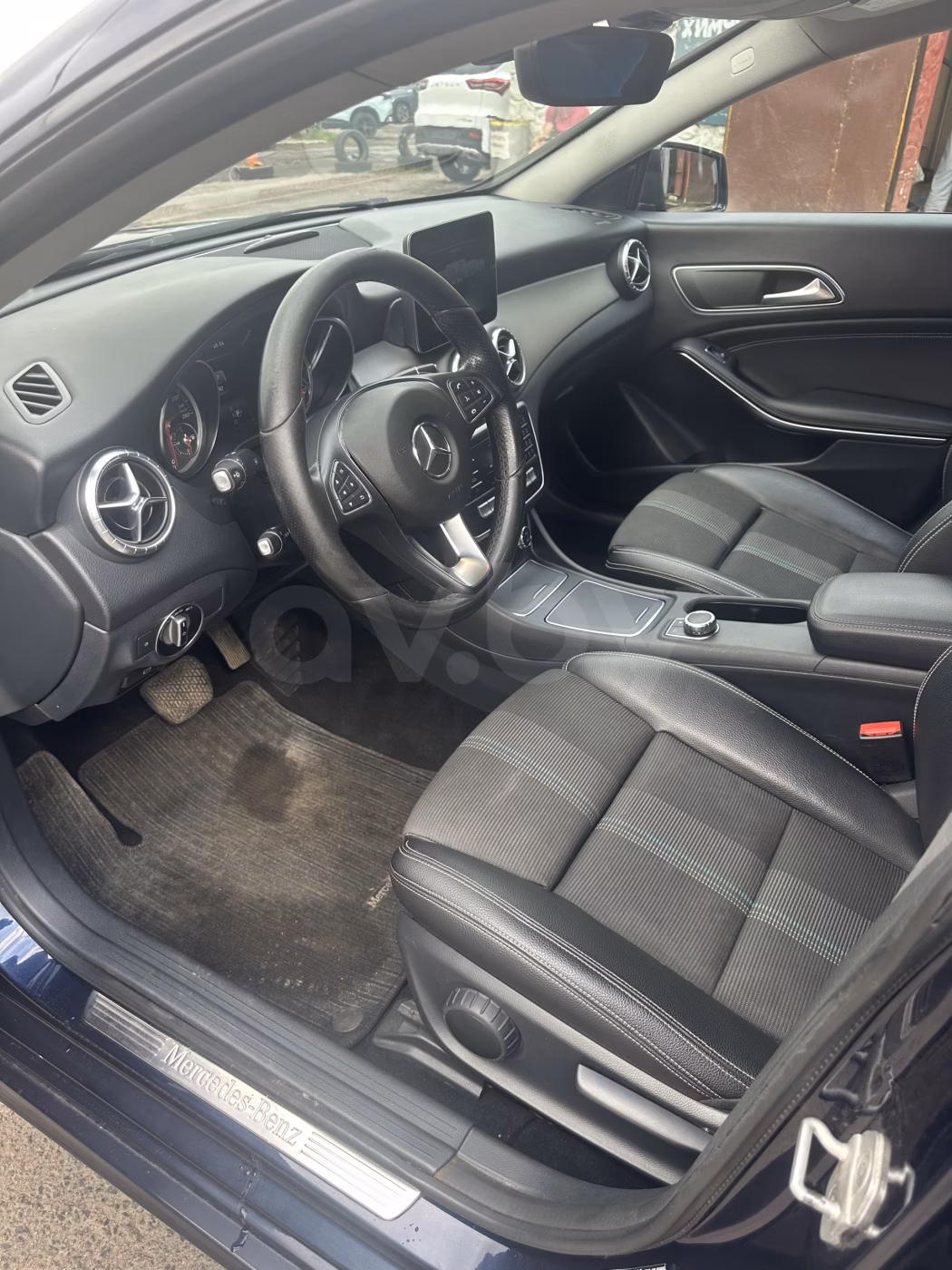 Mercedes-Benz CLA фото 11