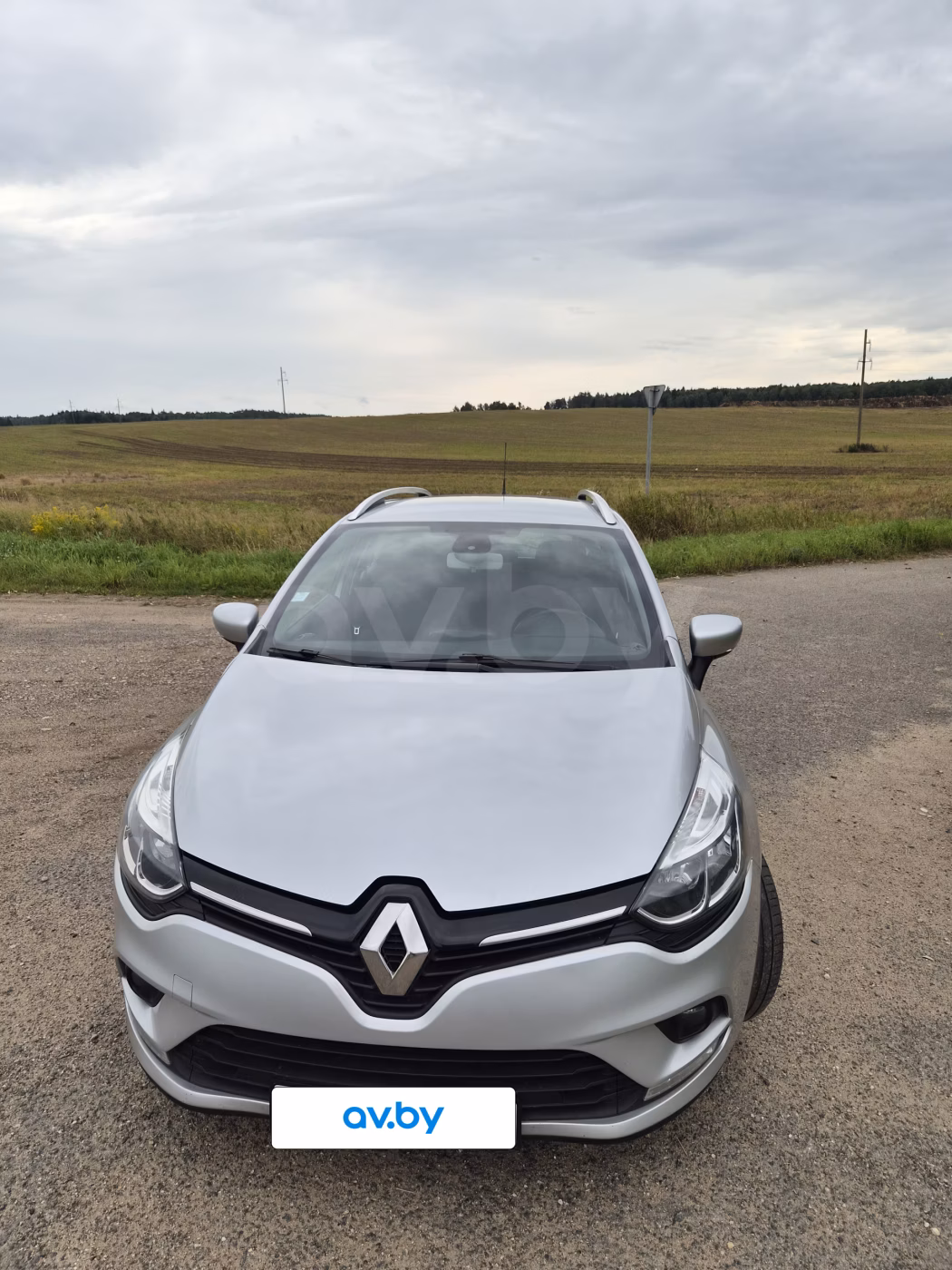 Renault Clio фото 2