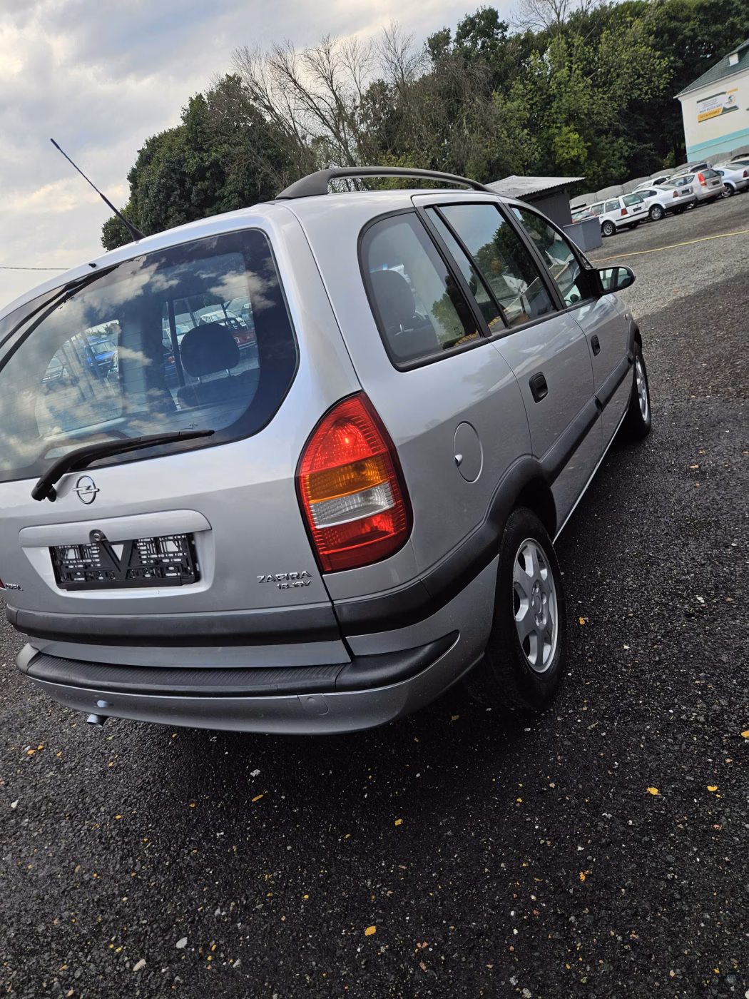 Opel Zafira фото 7