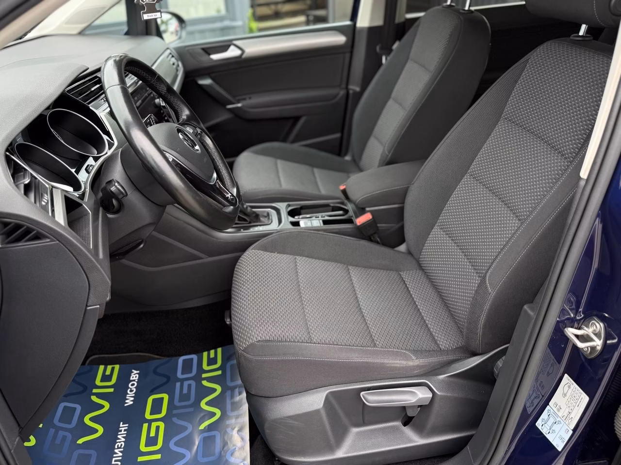 Volkswagen Touran фото 9