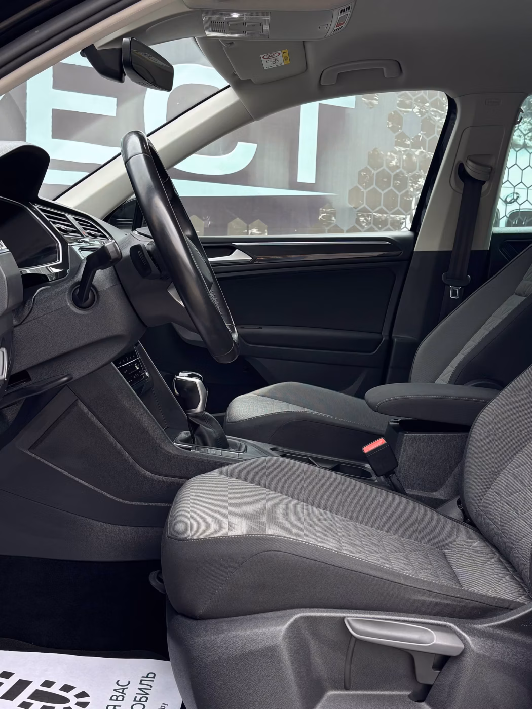 Volkswagen Tiguan фото 8