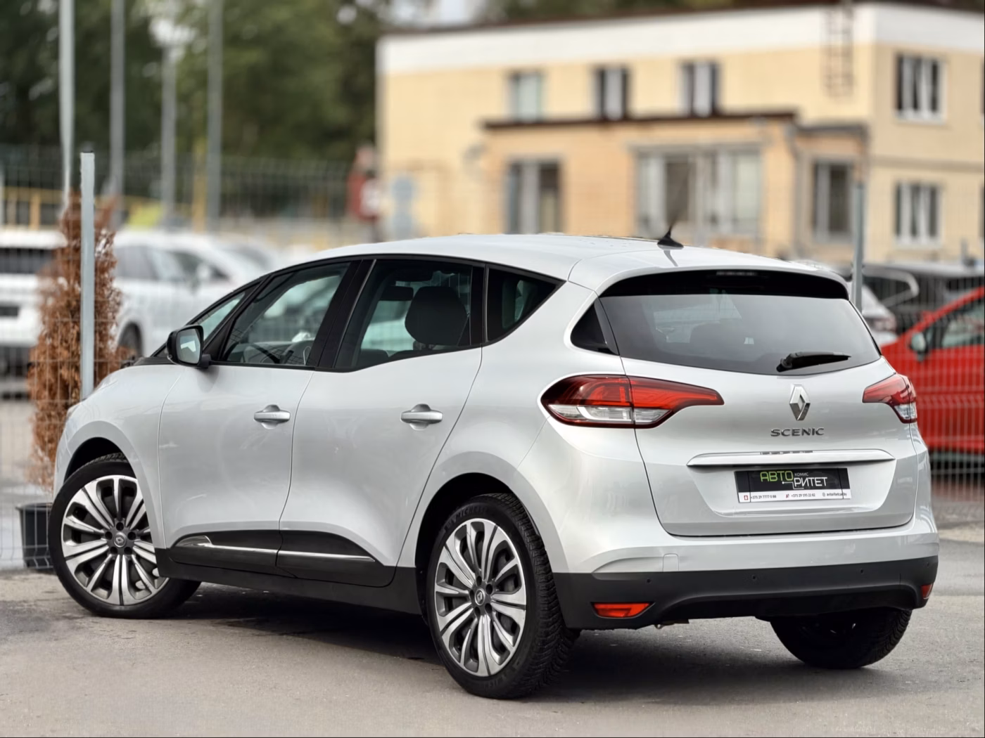Renault Scenic фото 9