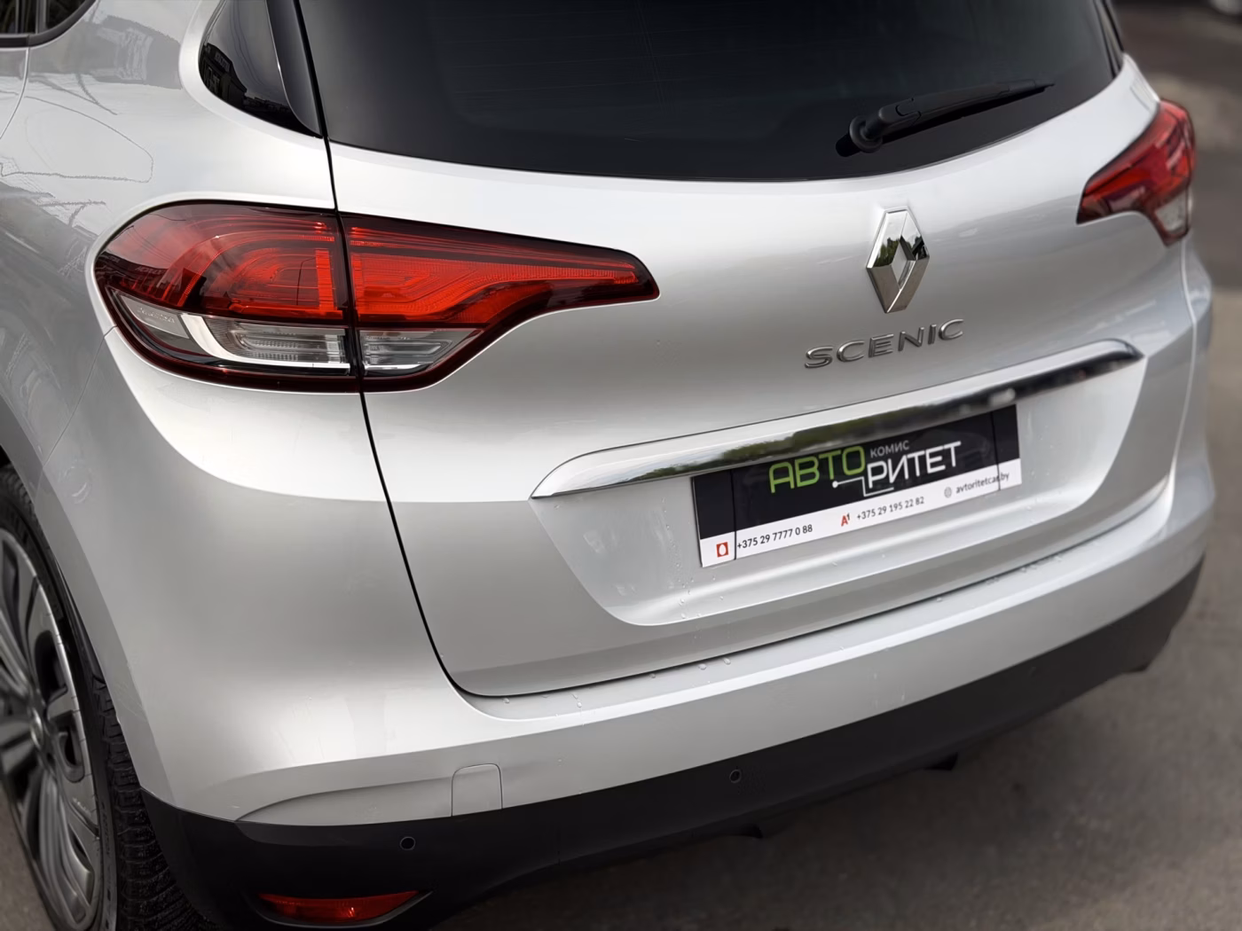 Renault Scenic фото 15