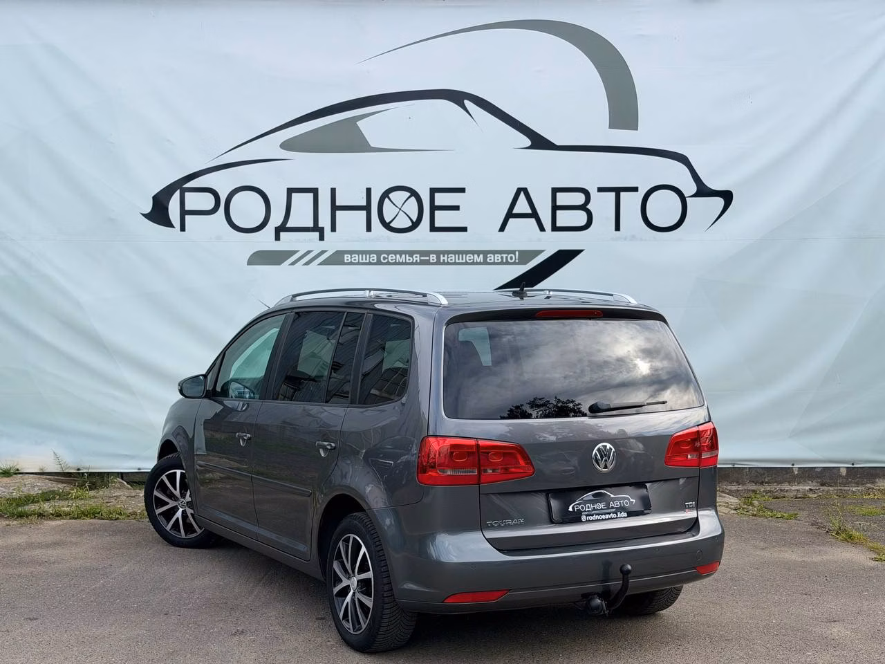 Volkswagen Touran фото 4
