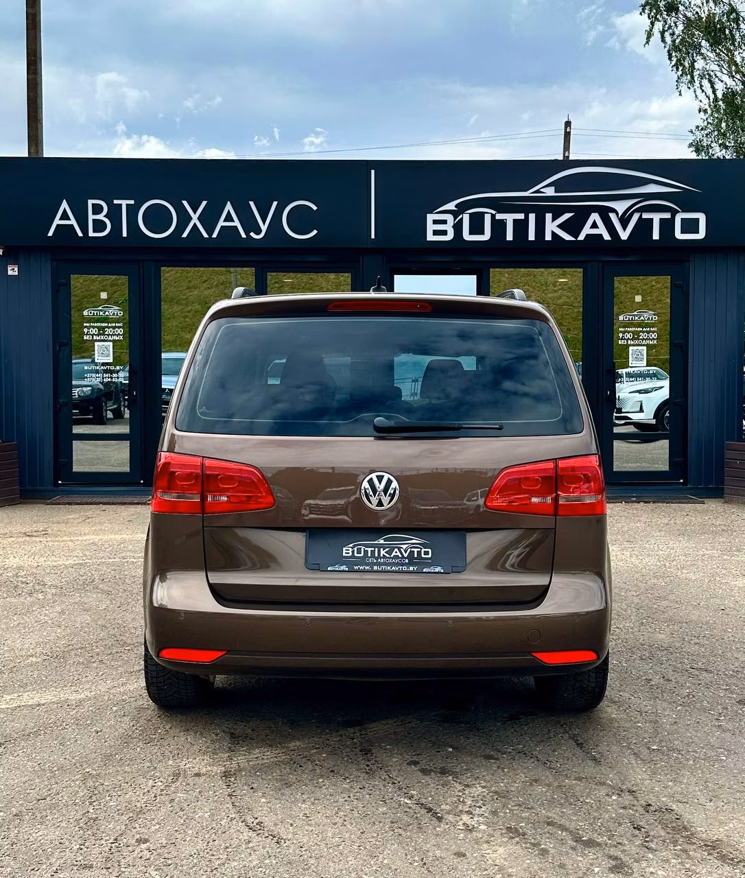 Volkswagen Touran фото 6