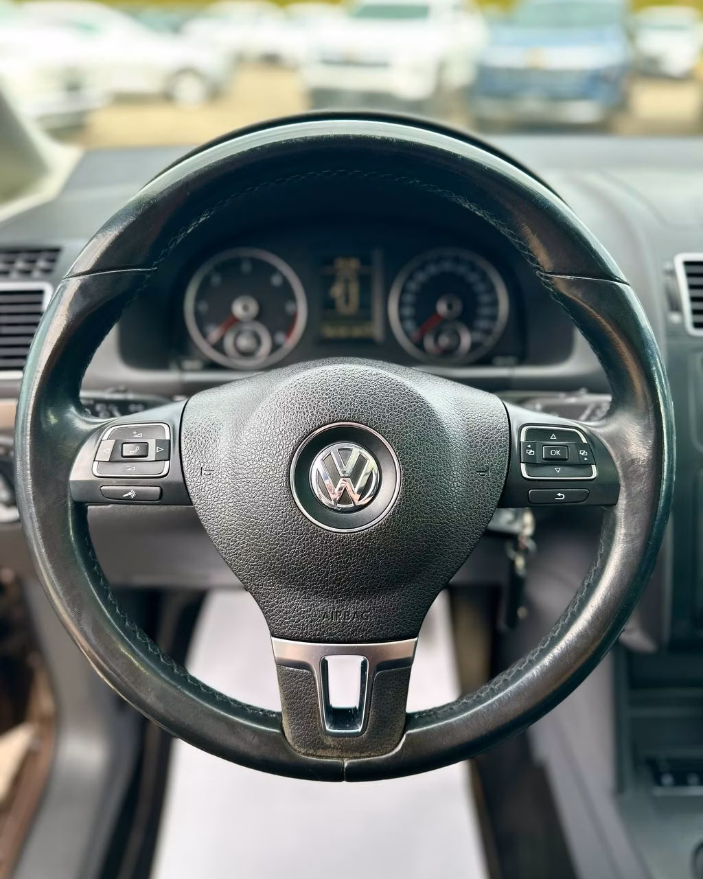 Volkswagen Touran фото 13