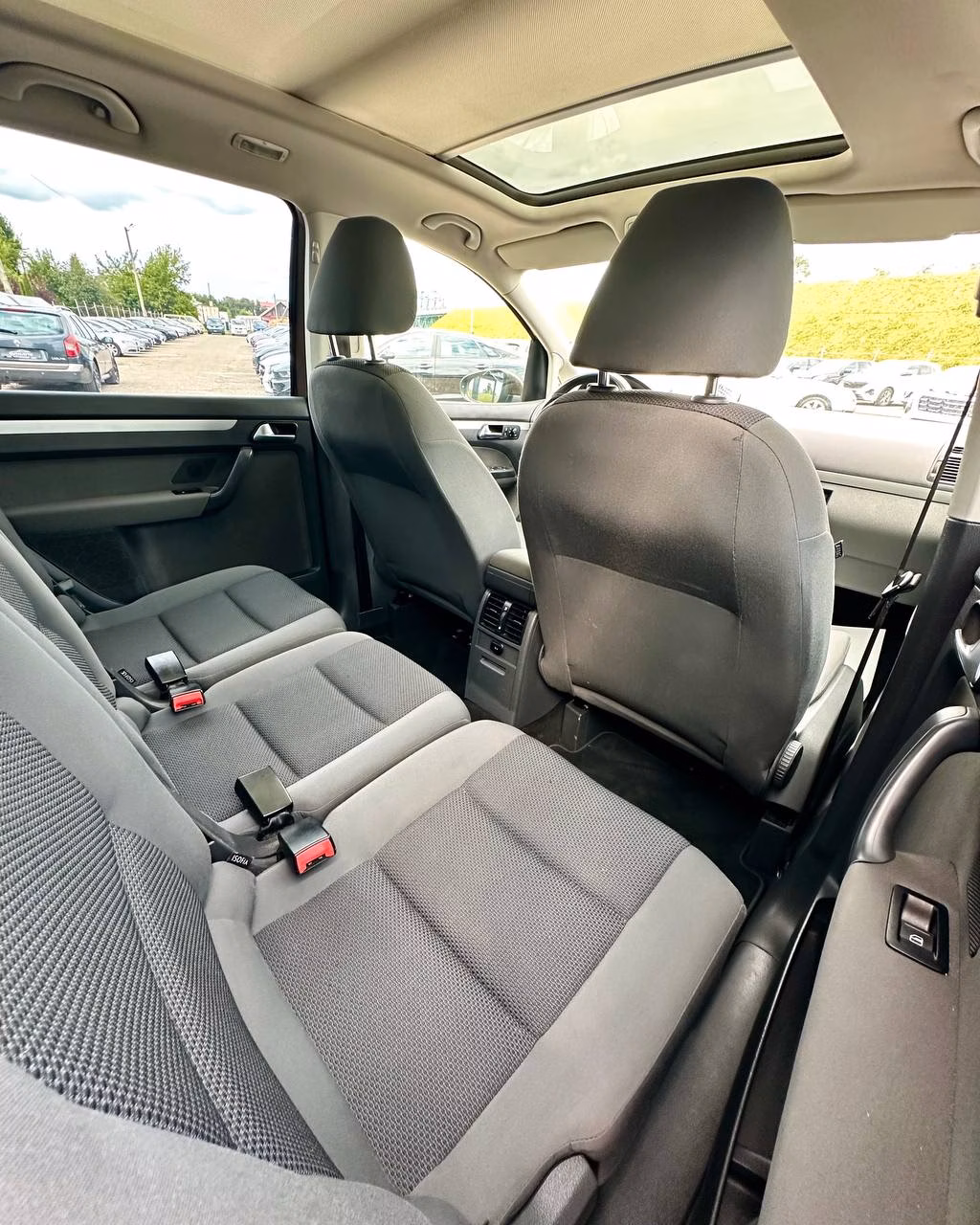 Volkswagen Touran фото 19