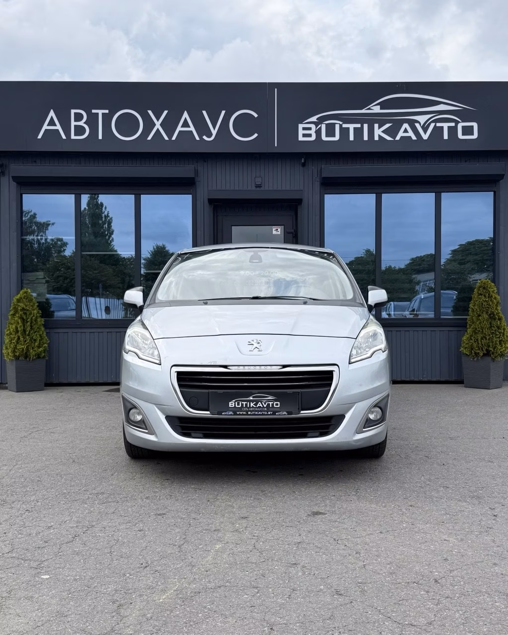 Peugeot 5008 фото 2