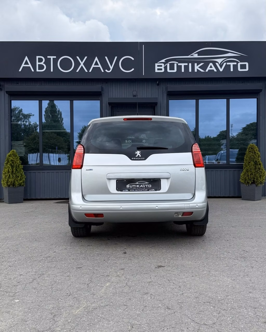 Peugeot 5008 фото 6