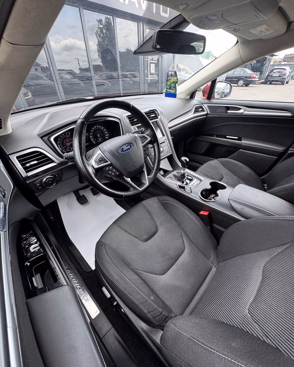 Ford Mondeo фото 10