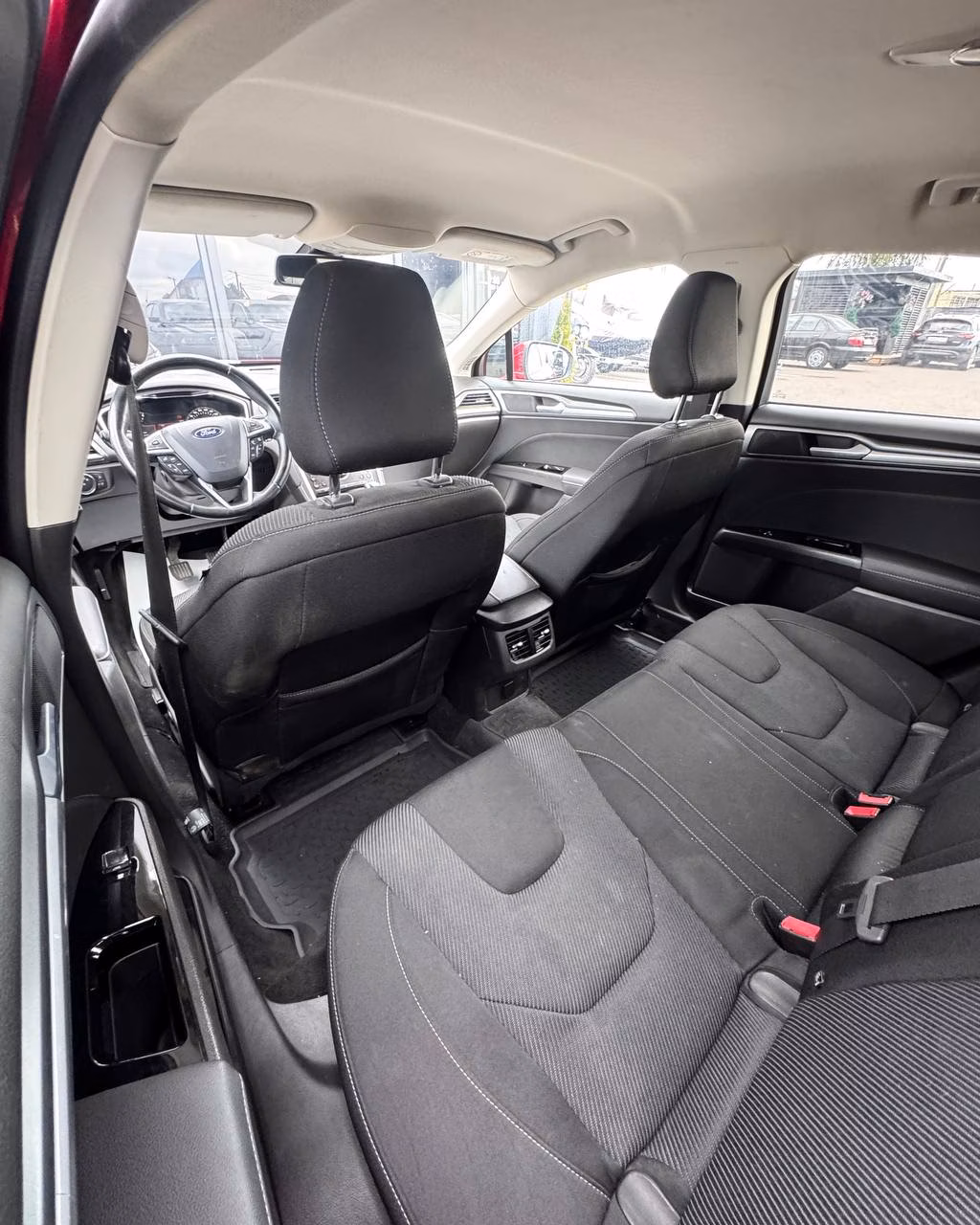 Ford Mondeo фото 11