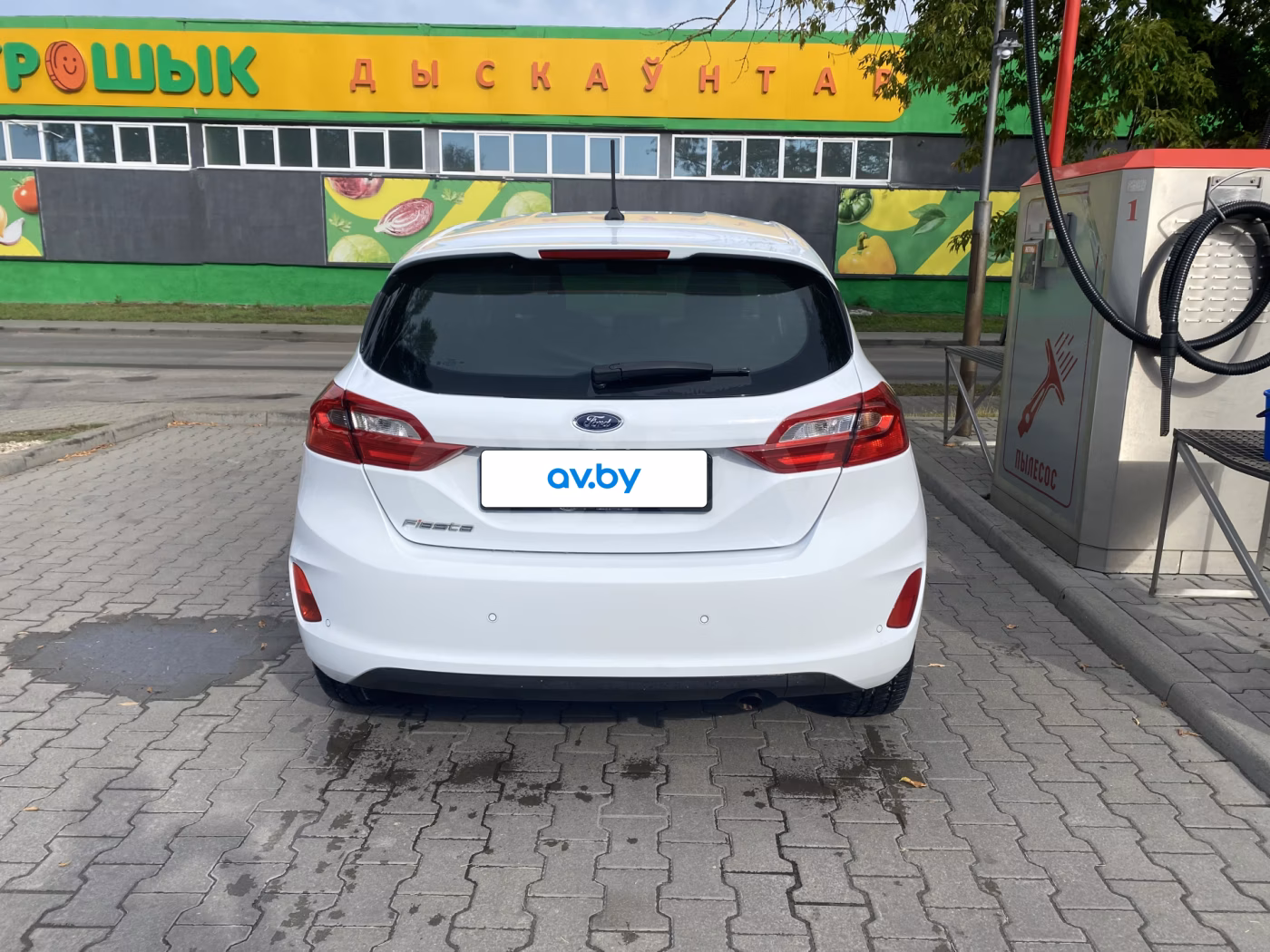 Ford Fiesta фото 6