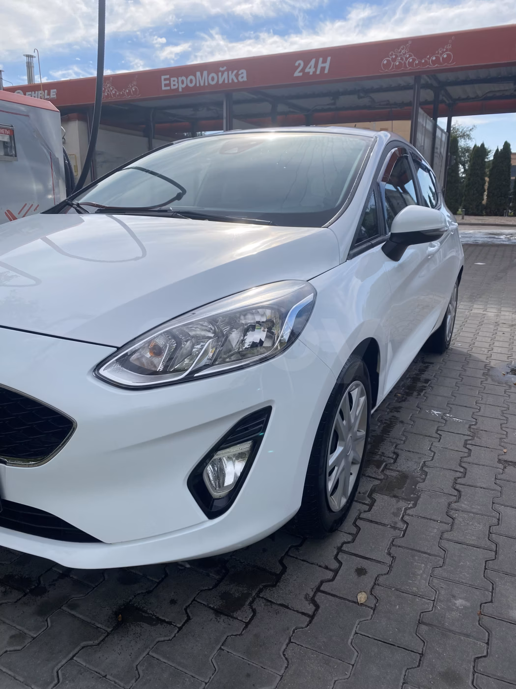 Ford Fiesta фото 3