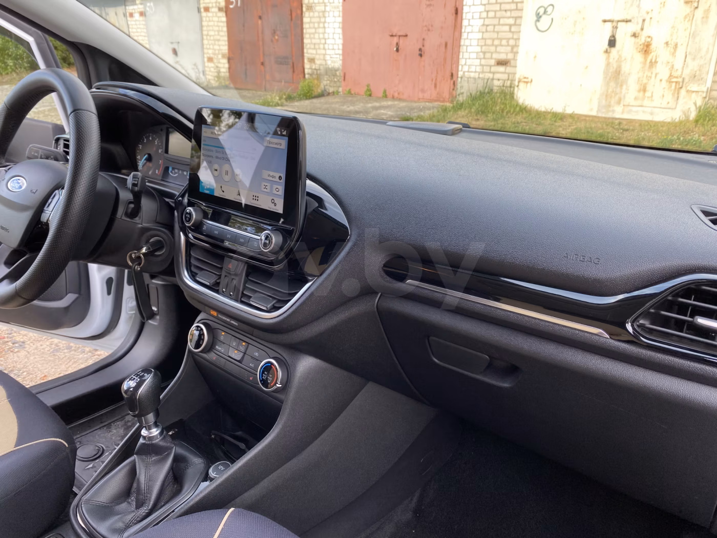 Ford Fiesta фото 18