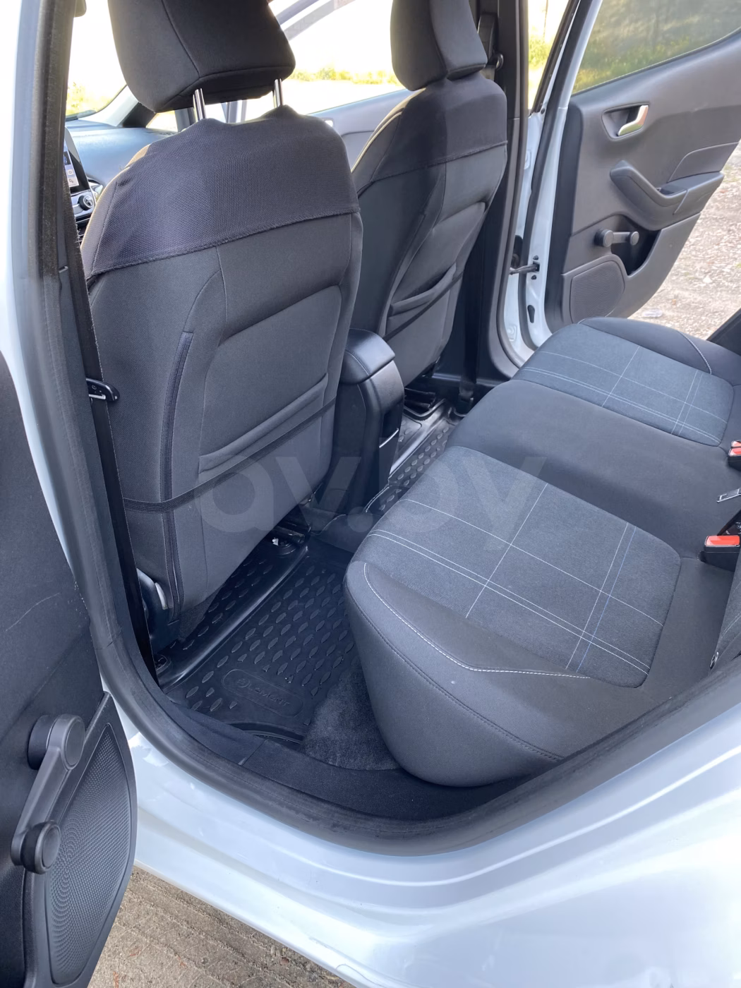 Ford Fiesta фото 20