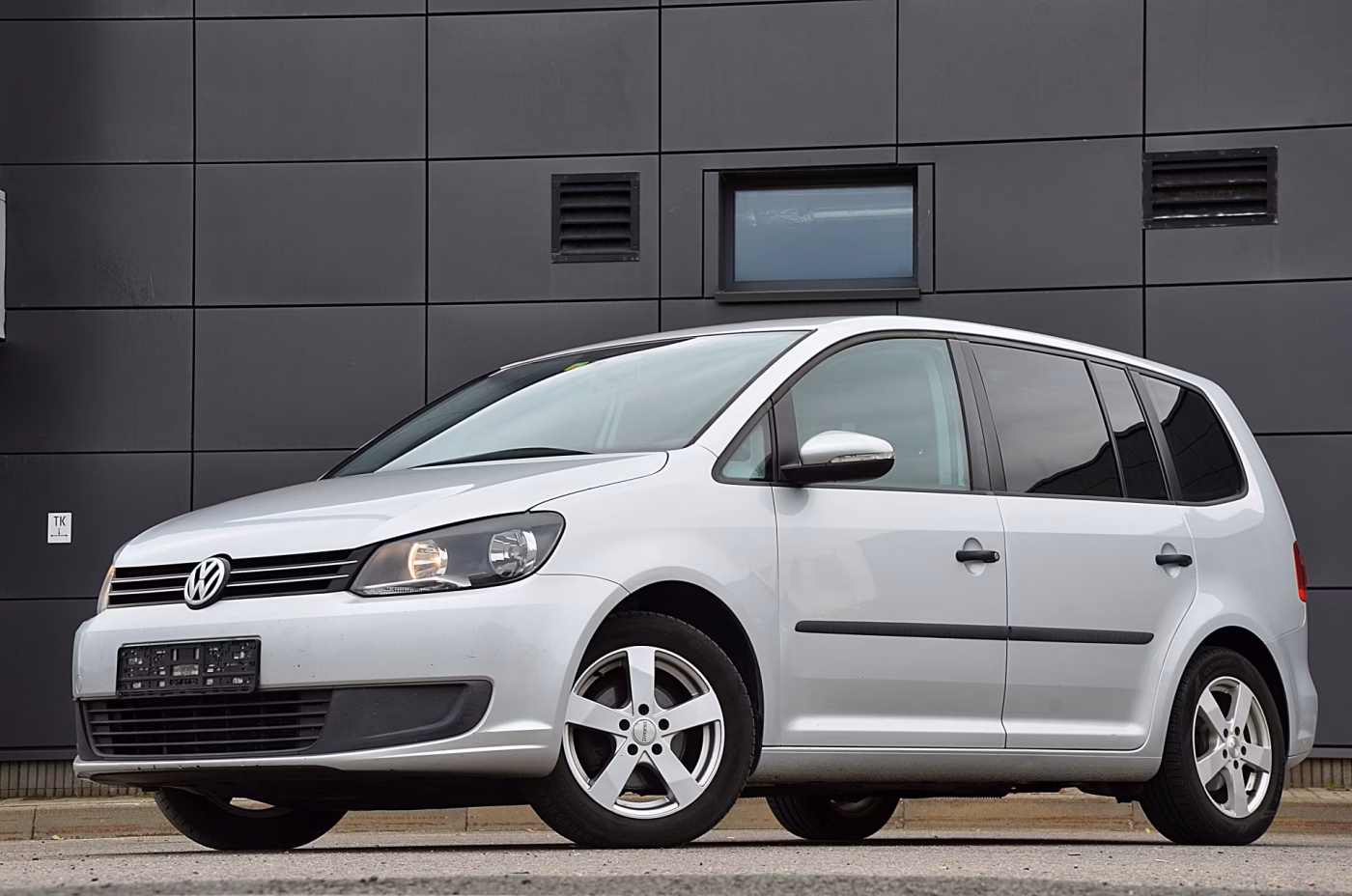 Volkswagen Touran фото 3