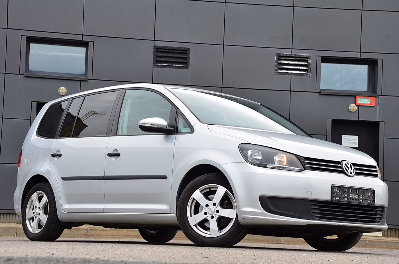 Volkswagen Touran фото 4