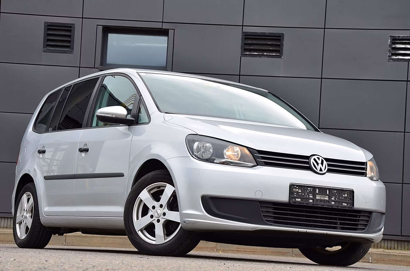 Volkswagen Touran фото 5
