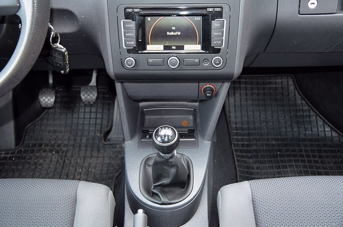 Volkswagen Touran фото 19