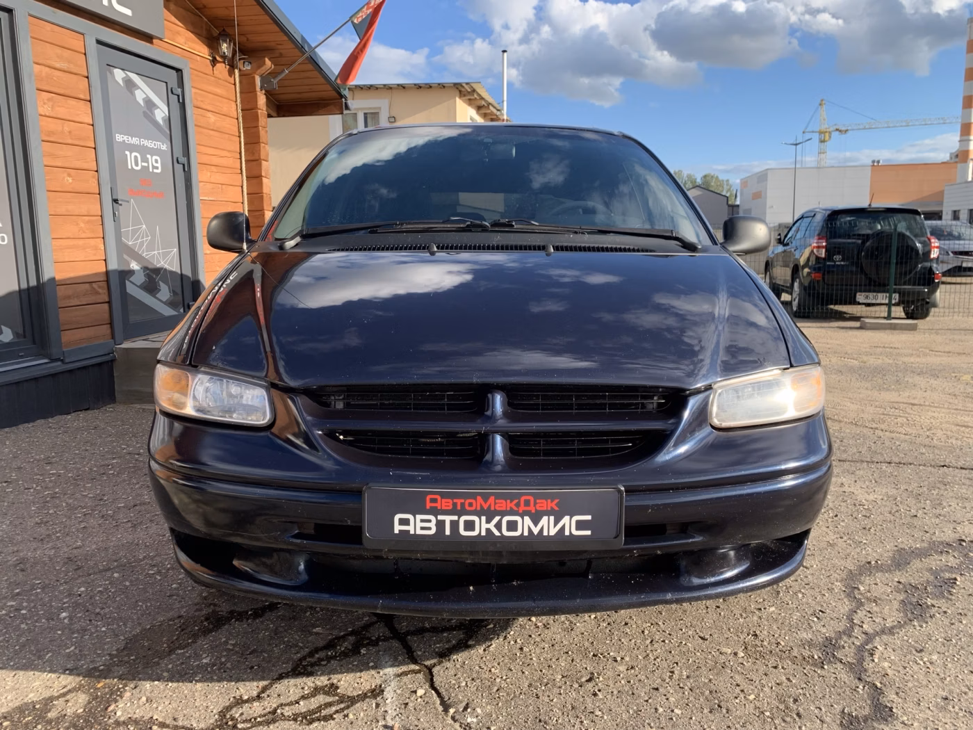 Dodge Caravan фото 7