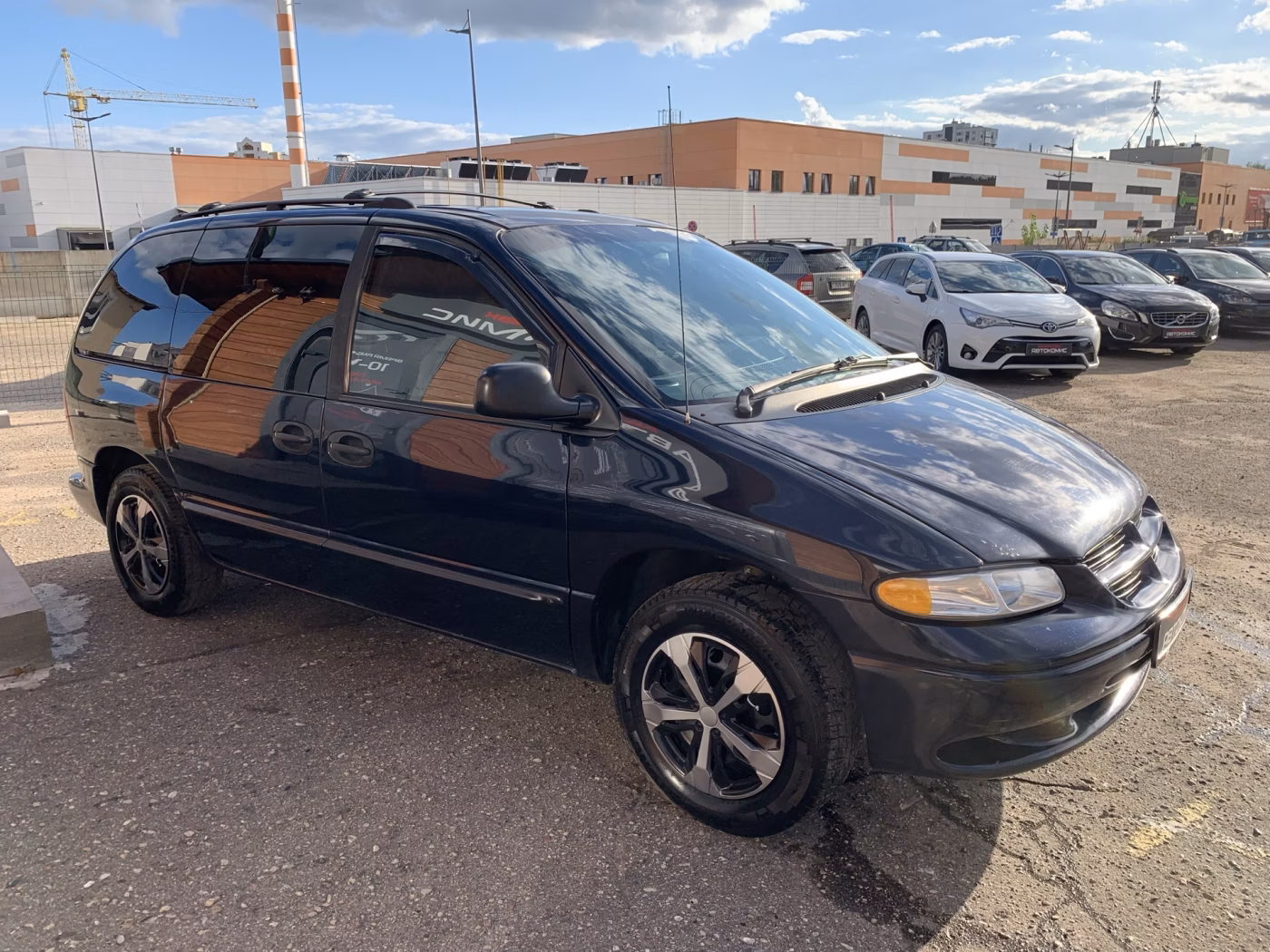 Dodge Caravan фото 6