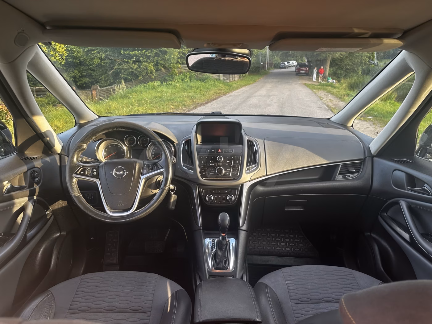 Opel Zafira фото 14